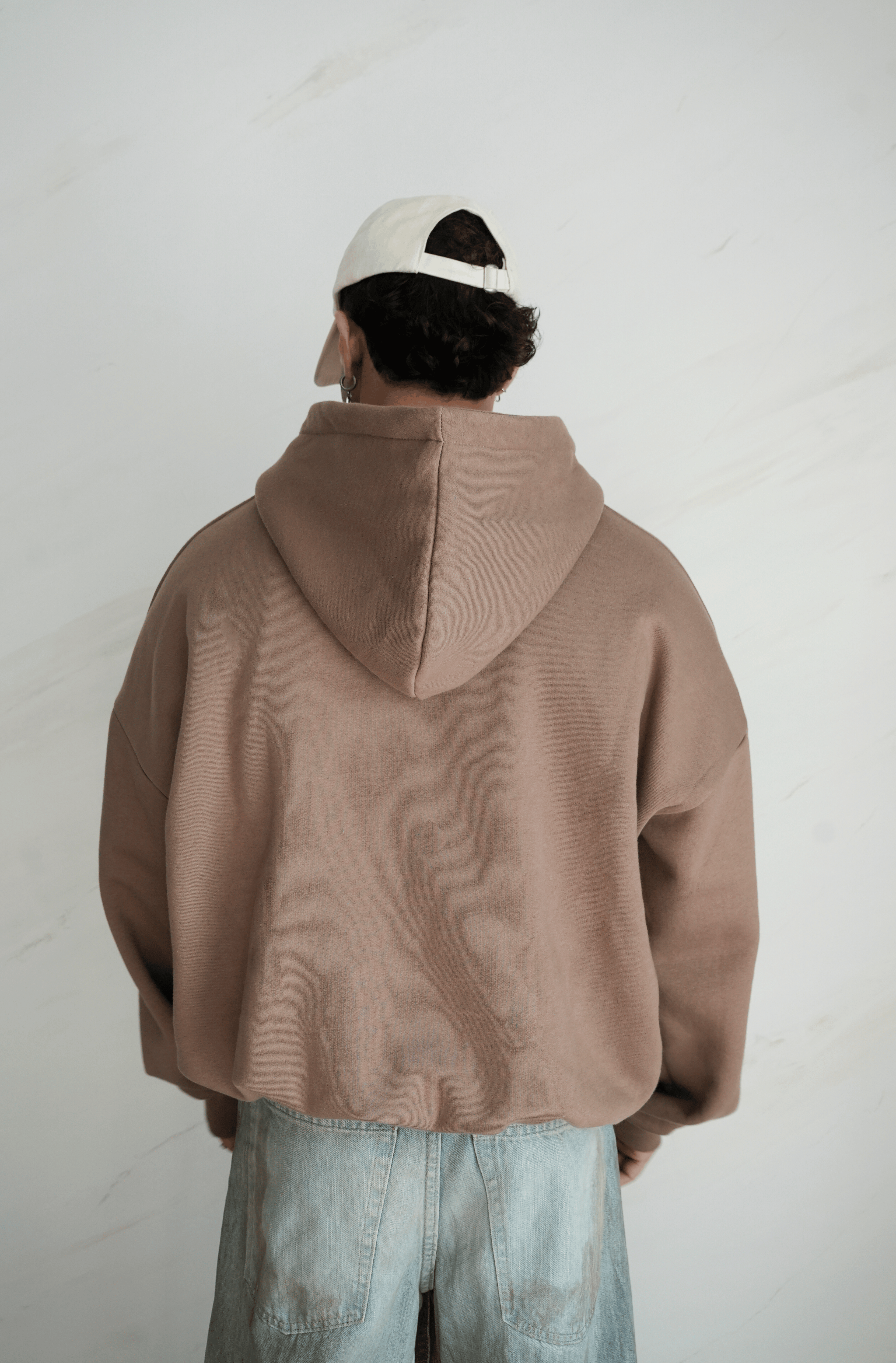 The Hoodie In Fossil Uni Sex