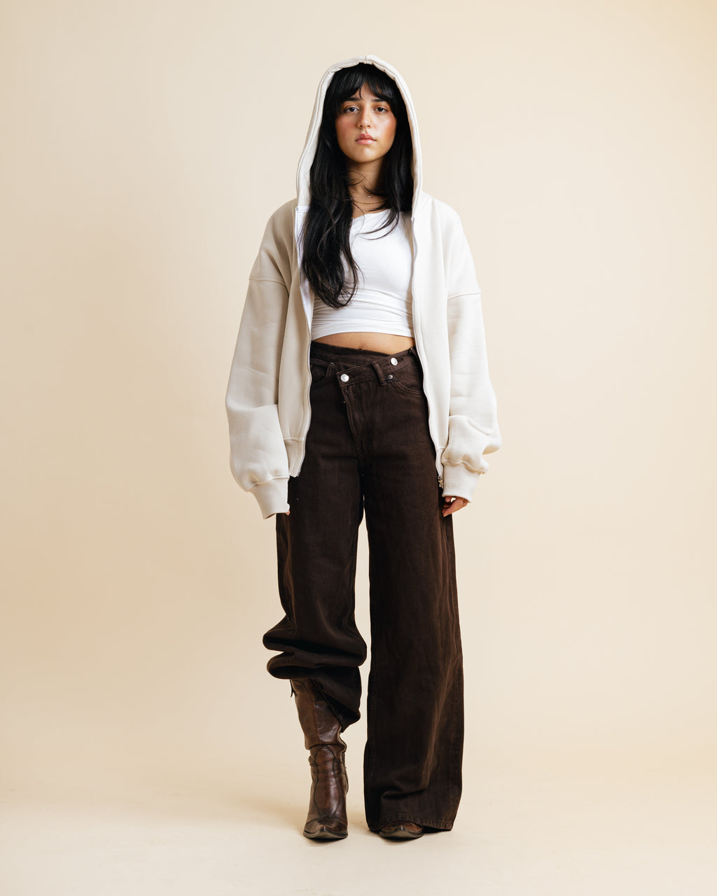 The Zipper in Butter Cream Uni Sex