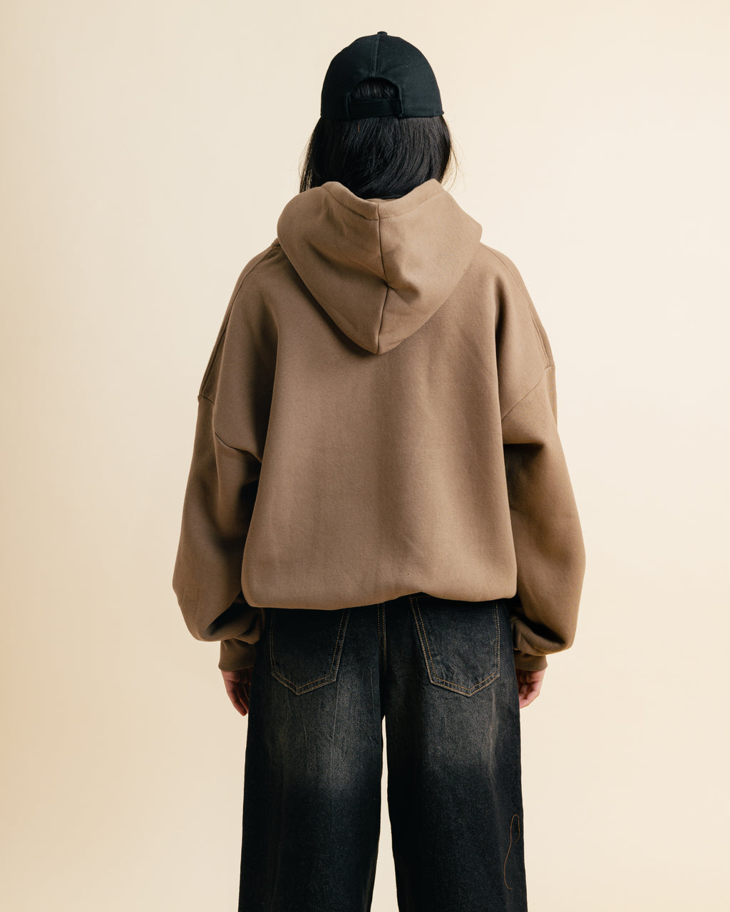 The Hoodie In Fossil Uni Sex