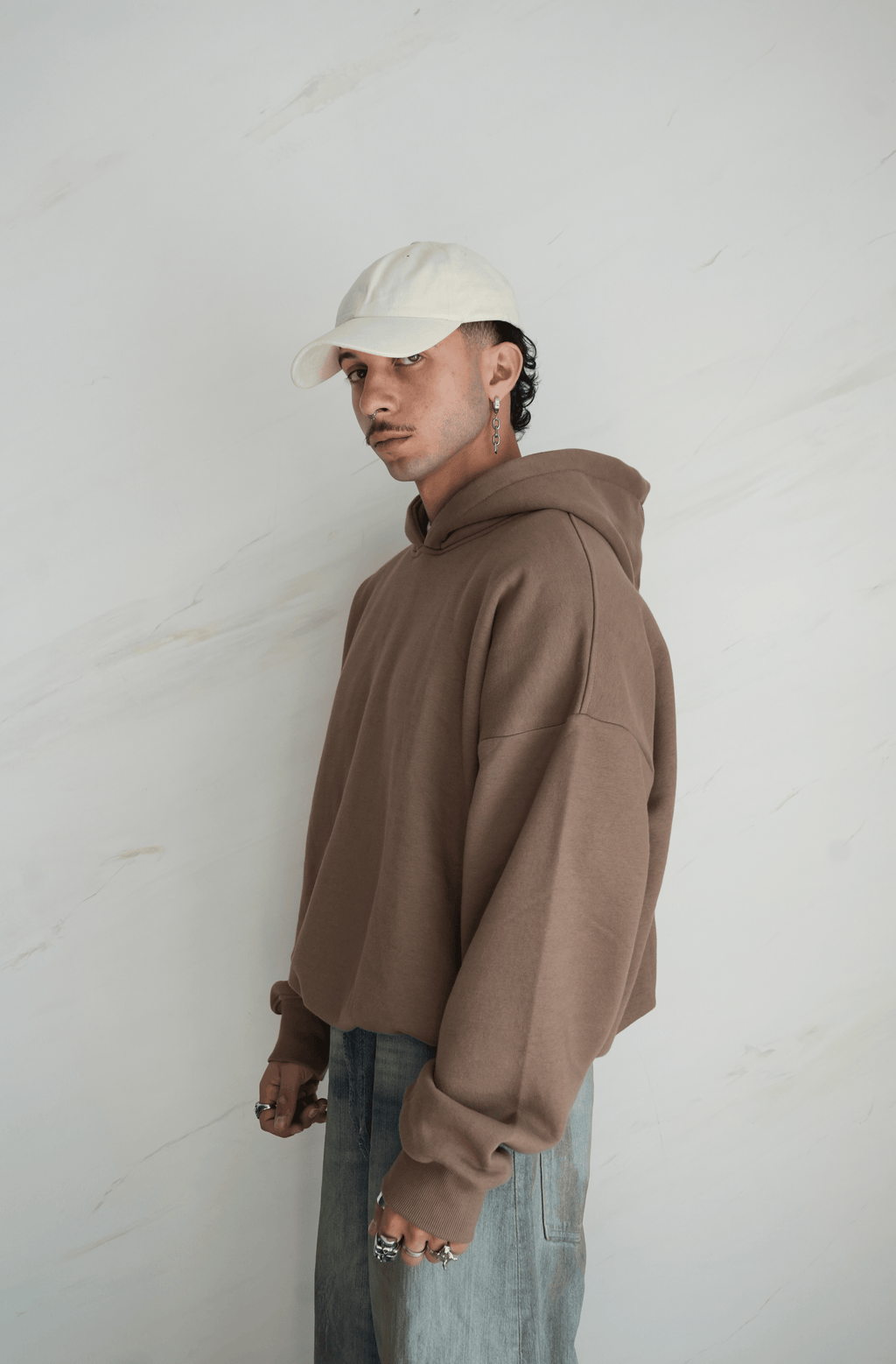 The Hoodie In Fossil Uni Sex