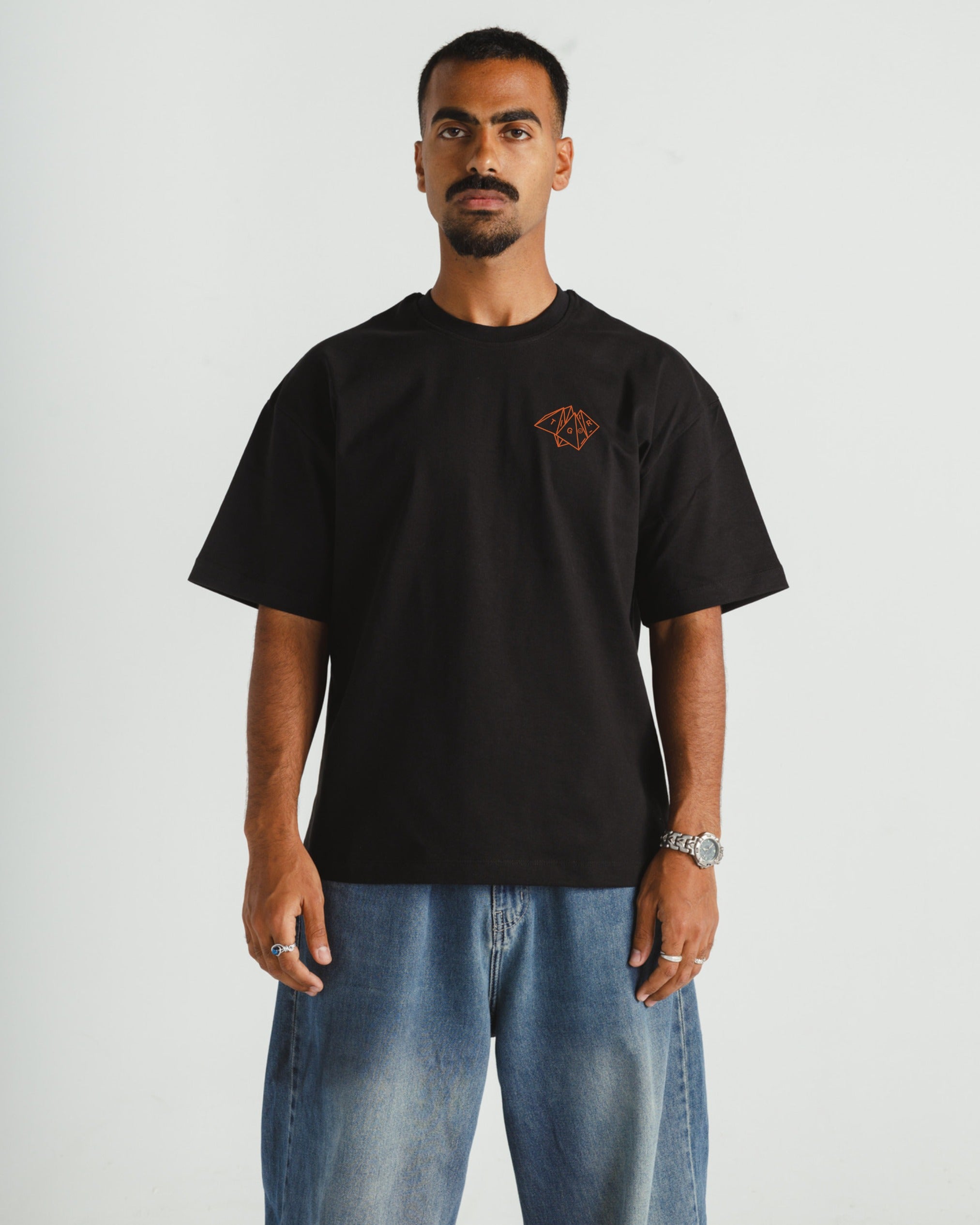 Pyramids Black x Burnt Orange