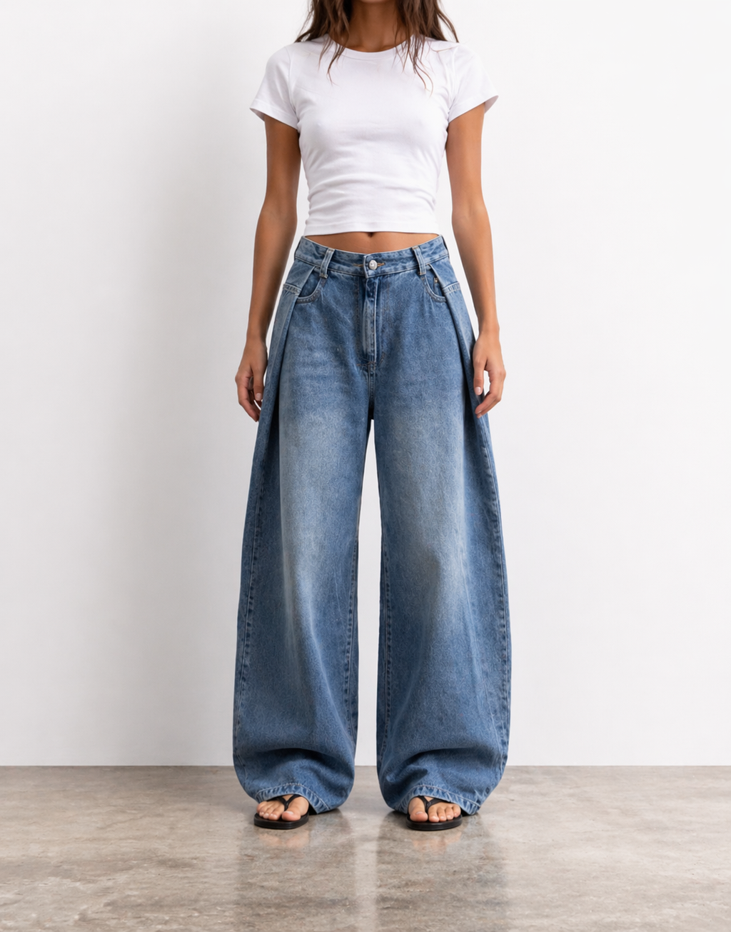 Side-Pleat Balloon Fit Denim Washed Blue Indigo