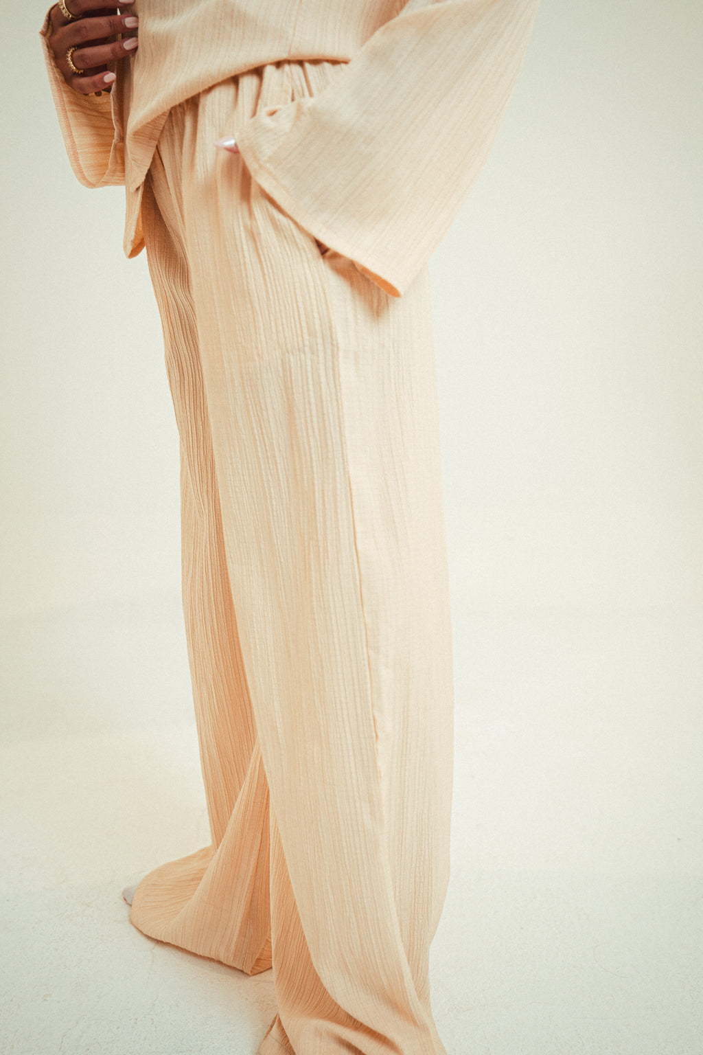 Linen Wide-Leg Pants