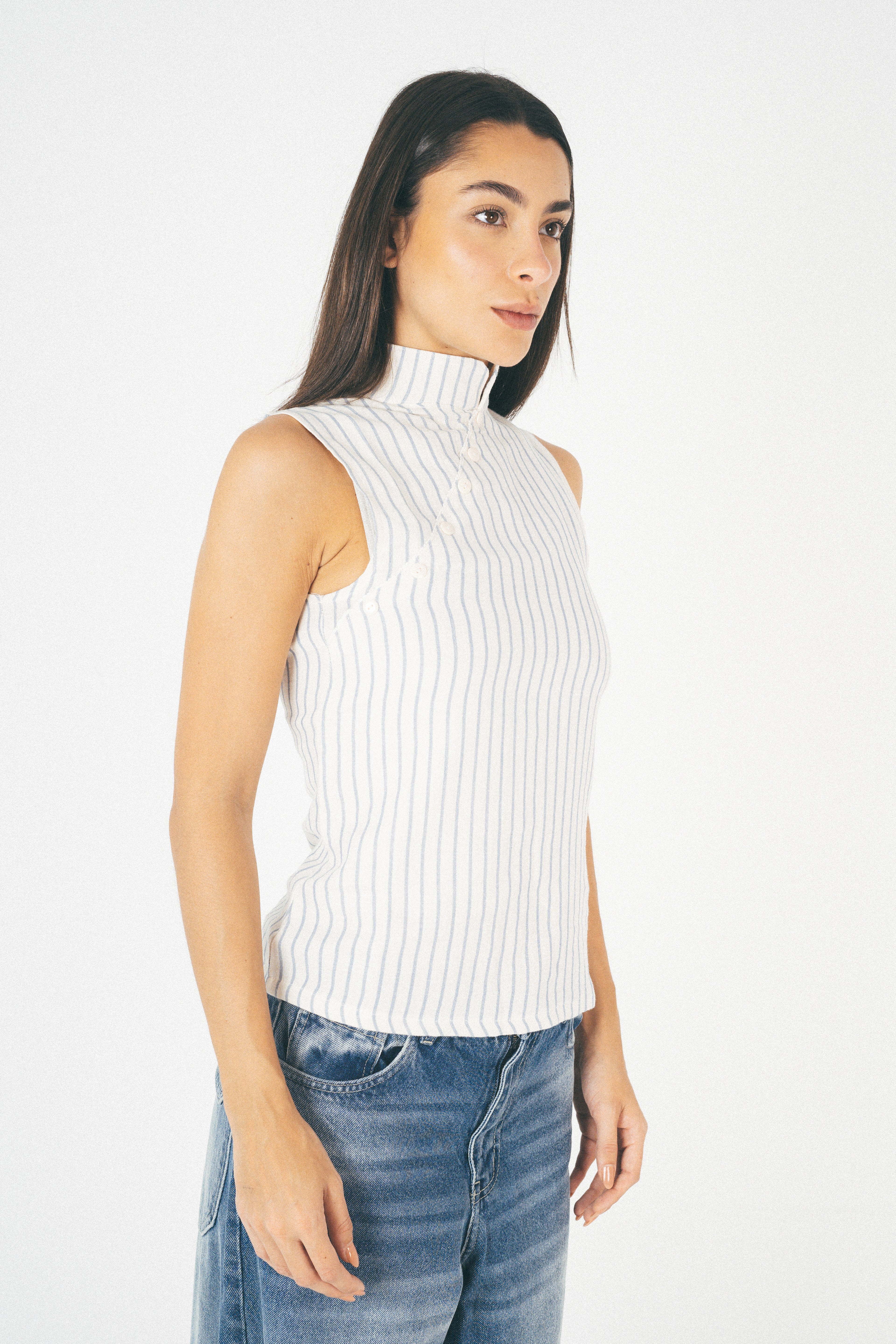 Mandarin Button Top